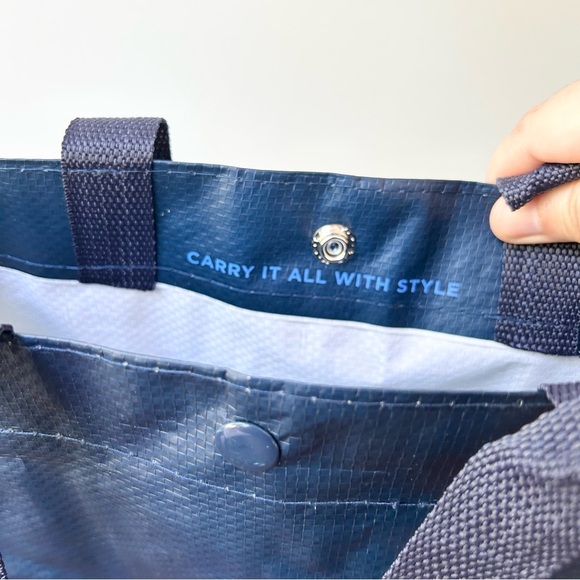 Lot of 2 J. McLaughlin retail totes from the store - Picture 10 of 10